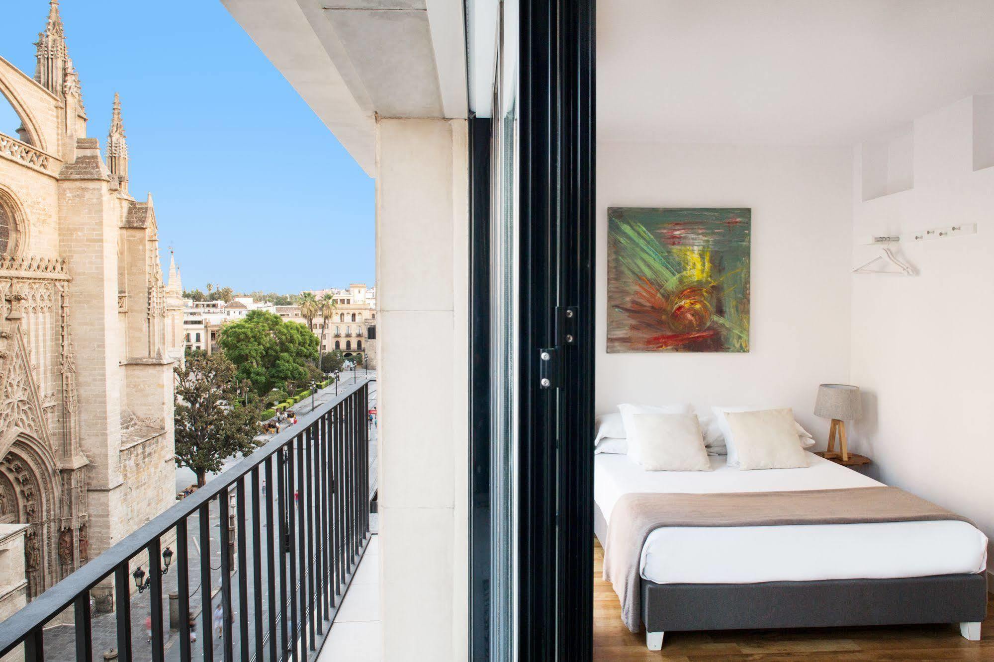 Puerta Catedral Suites Sevilla Exteriér fotografie